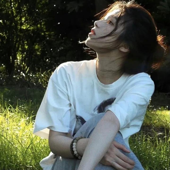 白衣怪客